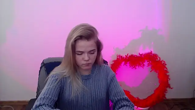 FoxiLana online show from 02/27/26, 09:09