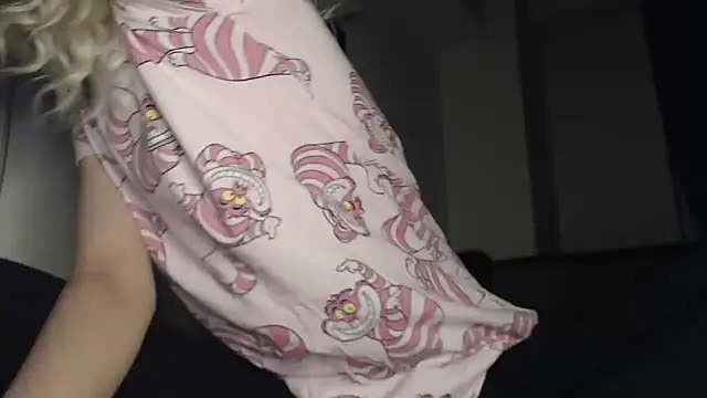 MessyBitch2 online show from 02/27/26, 09:58