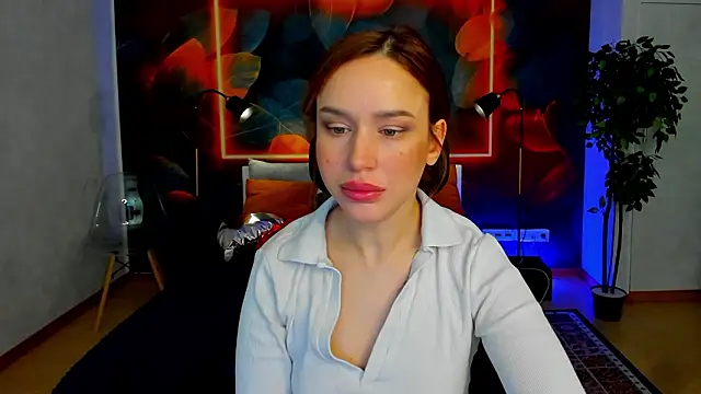 Snapshot of tina_xx_tina chatting on 02/25/26, 02:01 tina xx tina online show from 02/25/26, 02:01