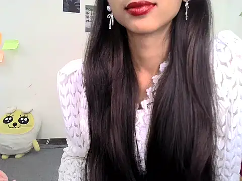 SIKSHA SINGH online show from 05/09/26, 07:23