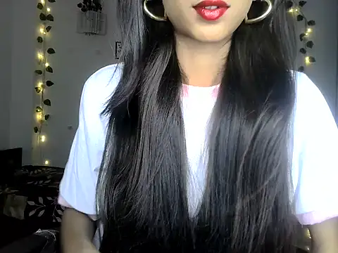 SIKSHA SINGH online show from 05/29/26, 06:47