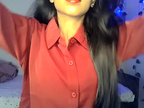 SIKSHA SINGH online show from 03/10/26, 07:56