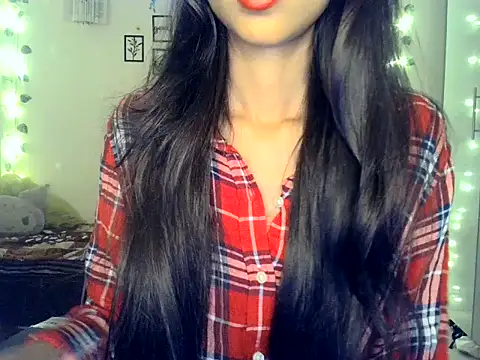 SIKSHA SINGH online show from 04/02/26, 04:13