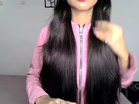 Snapshot of SIKSHA_SINGH chatting on 07/10/26, 08:31 SIKSHA SINGH online show from 07/10/26, 08:31