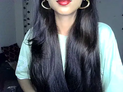 Snapshot of SIKSHA_SINGH chatting on 06/07/26, 03:28 SIKSHA SINGH online show from 06/07/26, 03:28