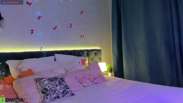 MoonlitAdele online show from 03/18/26, 09:12