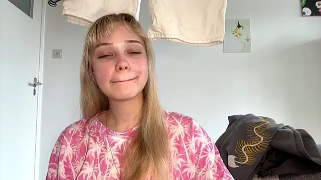 SourMidday online show from 04/02/26, 03:41