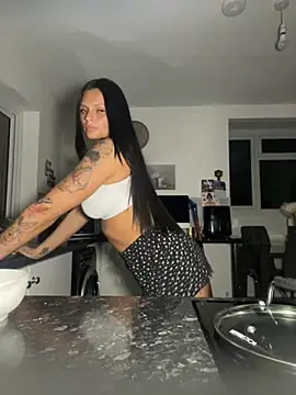 Snapshot of Destinylovex chatting on 03/11/26, 09:09 Destinylovex online show from 03/11/26, 09:09