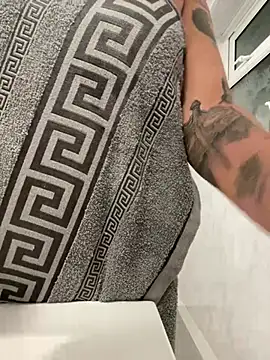 Snapshot of Destinylovex chatting on 04/13/26, 09:52 Destinylovex online show from 04/13/26, 09:52