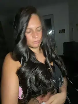 Snapshot of Destinylovex chatting on 03/04/26, 10:17 Destinylovex online show from 03/04/26, 10:17