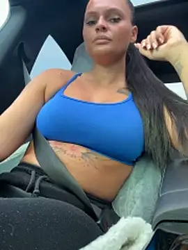 Snapshot of Destinylovex chatting on 03/12/26, 09:13 Destinylovex online show from 03/12/26, 09:13