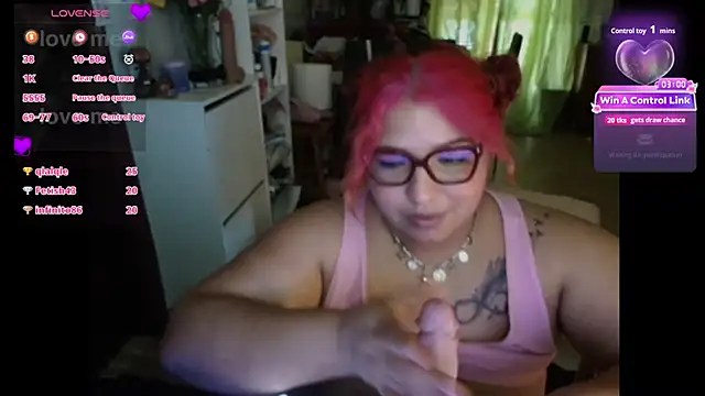 MagicCurves online show from 06/12/26, 10:02