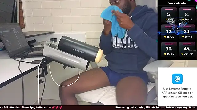 KayBhanger online show from 03/25/26, 03:39