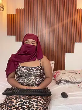 Desert queens online show from 03/03/26, 02:35