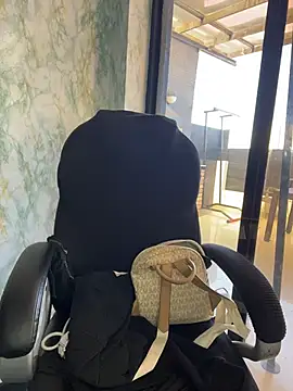 Snapshot of Belanny-LS chatting on 02/27/26, 02:06 Belanny-LS online show from 02/27/26, 02:06