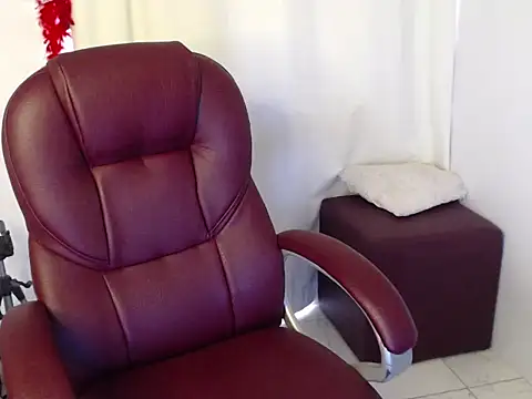 Snapshot of Lobasensual chatting on 02/24/26, 04:52 Lobasensual online show from 02/24/26, 04:52