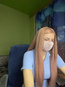 SophieBlackwood online show from 05/28/26, 08:11