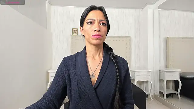 FernandaAvilax online show from 03/28/26, 11:50