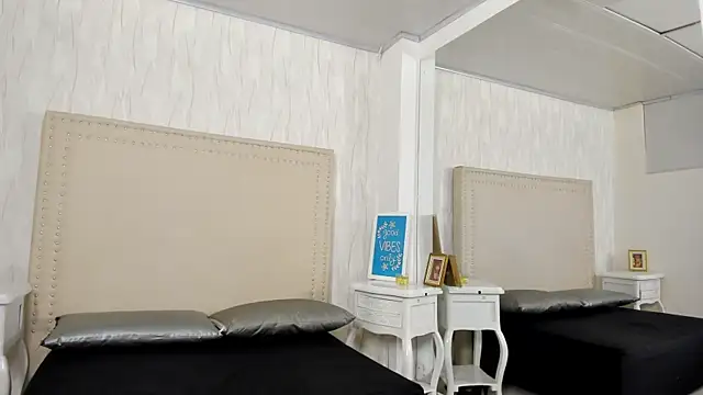 Snapshot of FernandaAvilax chatting on 05/13/26, 12:17 FernandaAvilax online show from 05/13/26, 12:17