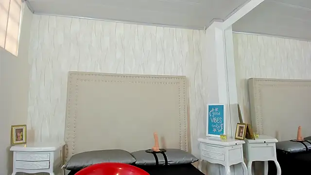Snapshot of FernandaAvilax chatting on 04/28/26, 07:51 FernandaAvilax online show from 04/28/26, 07:51