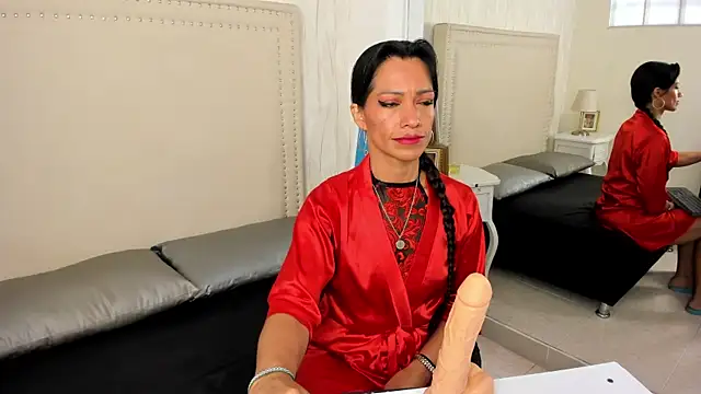 Snapshot of FernandaAvilax chatting on 05/28/26, 06:03 FernandaAvilax online show from 05/28/26, 06:03