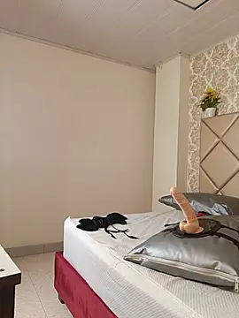 FernandaAvilax online show from 07/13/26, 11:09