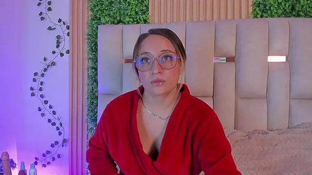 Kitty Milk nm online show from 04/16/26, 09:39