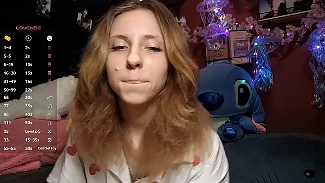 Snapshot of TamaKollman chatting on 03/03/26, 07:26 TamaKollman online show from 03/03/26, 07:26