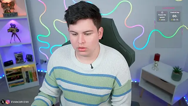 Snapshot of EvanCorvinx chatting on 02/22/26, 03:02 EvanCorvinx online show from 02/22/26, 03:02