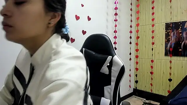 angell cooper8 online show from 03/08/26, 12:08