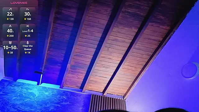 chloe bluee  online show from 03/20/26, 11:22