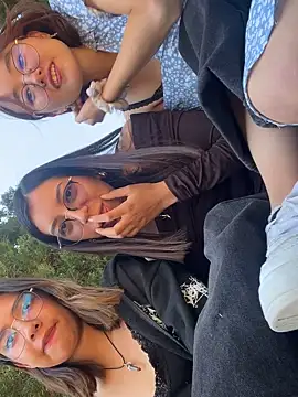 mila699  online show from 02/25/26, 04:40