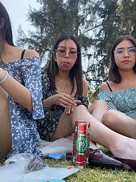 mila699  online show from 02/19/26, 08:06