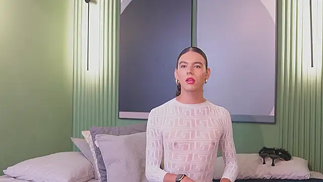Luxa Velvet online show from 05/07/26, 01:14