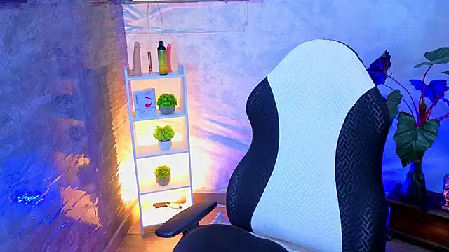 SophyAdams online show from 07/11/26, 04:57