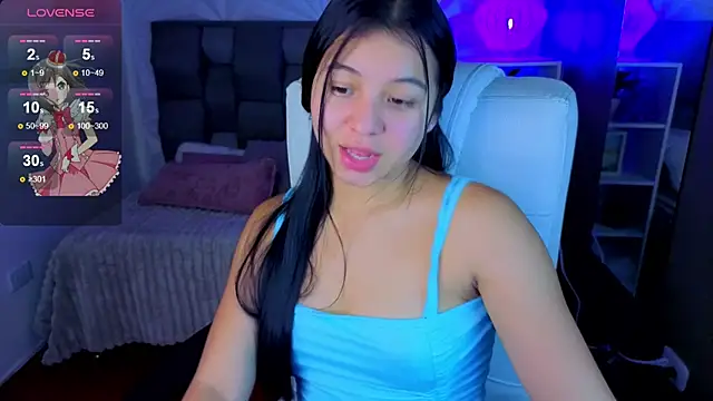 SophyAdams online show from 06/05/26, 06:07