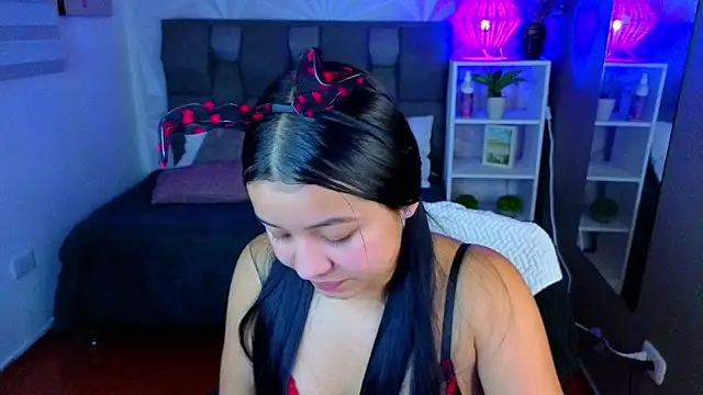 SophyAdams online show from 06/23/26, 06:00