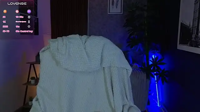 SophyAdams online show from 03/31/26, 08:11