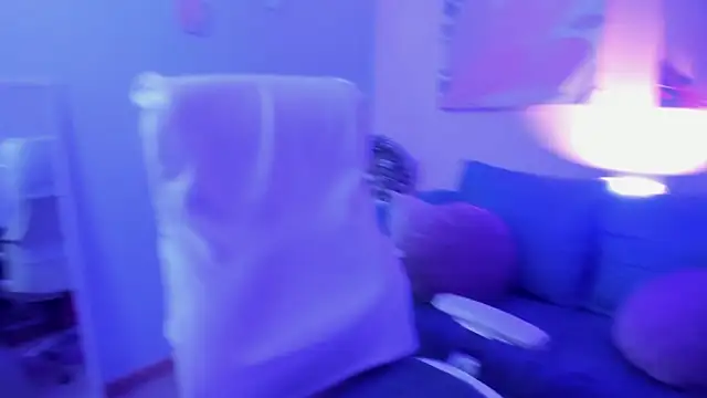 Ivonne 4 online show from 04/03/26, 12:55