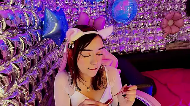 lala cherry online show from 04/13/26, 08:13