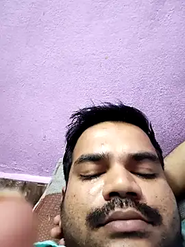 Snapshot of rkr1996kum chatting on 07/10/26, 05:13 rkr1996kum online show from 07/10/26, 05:13
