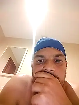 morenitoymorena online show from 04/13/26, 08:35