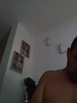 Snapshot of morenitoymorena chatting on 06/19/26, 01:17 morenitoymorena online show from 06/19/26, 01:17