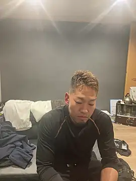 ryuaaaaa online show from 06/07/26, 12:21