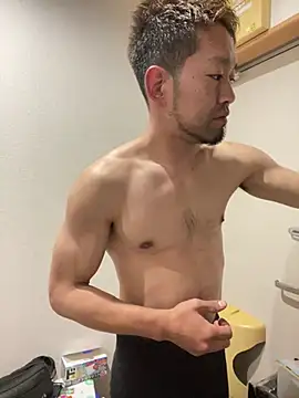 ryuaaaaa online show from 05/08/26, 04:22