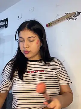 scarleth marquezz online show from 05/31/26, 09:59