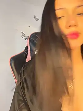 scarleth marquezz online show from 05/17/26, 03:17