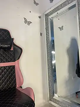 scarleth marquezz online show from 03/28/26, 03:51