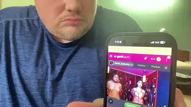 Snapshot of bdsm335 chatting on 03/03/26, 06:15 bdsm335 online show from 03/03/26, 06:15