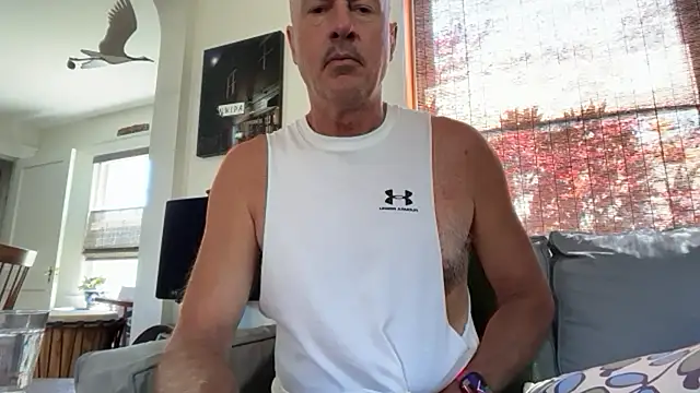 Snapshot of Guy__Grey chatting on 07/12/26, 02:40 Guy Grey online show from 07/12/26, 02:40